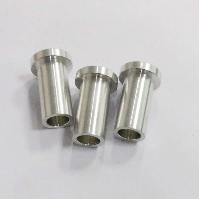 Aluminiumsbøsning