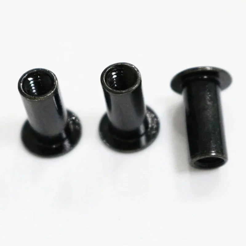 Flush-mount presse-pasform nødder til metalplade